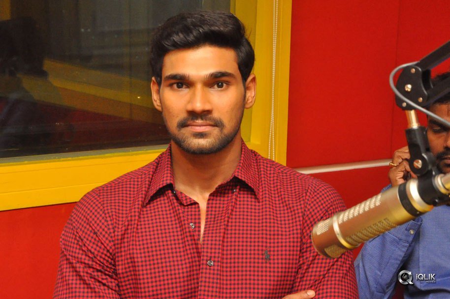 Jaya-Janaki-Nayaka-Movie-Team-At-Radio-Mirchi